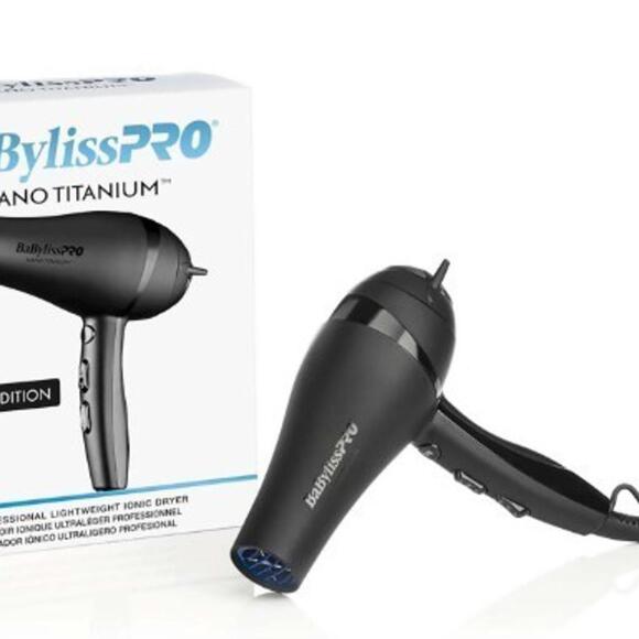 BaBylissPRO Lightweight Ionic Hair Dryer, Nano Titanium 2000-Watt BNT5548 Black - Picture 1 of 3